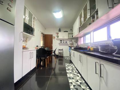Apartamento Beira-Mar com 200 m² em Piedade | Vista Panorâmica Definitiva para o Mar
