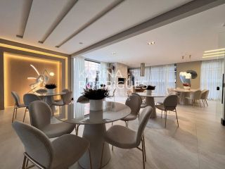 Apartamento 3 suítes e 2 vagas ampla área de Lazer na Meia Praia de R$ 2.200.000,00 por R$ 1.680.000,00 ( R$ 600 mil de entrada e saldo em 60x ).