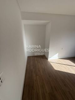 Apartamento 3 suítes e 2 vagas ampla área de Lazer na Meia Praia de R$ 2.200.000,00 por R$ 1.680.000,00 ( R$ 600 mil de entrada e saldo em 60x ).