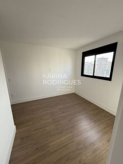 Apartamento 3 suítes e 2 vagas ampla área de Lazer na Meia Praia de R$ 2.200.000,00 por R$ 1.680.000,00 ( R$ 600 mil de entrada e saldo em 60x ).