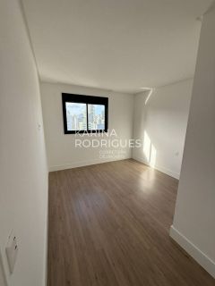 Apartamento 3 suítes e 2 vagas ampla área de Lazer na Meia Praia de R$ 2.200.000,00 por R$ 1.680.000,00 ( R$ 600 mil de entrada e saldo em 60x ).
