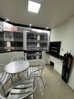 Excelente Apartamento Quadra Mar na Meia Praia 2 quartos sendo 1 suíte
