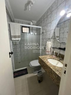 Excelente Apartamento Quadra Mar na Meia Praia 2 quartos sendo 1 suíte