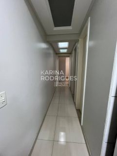 Excelente Apartamento Quadra Mar na Meia Praia 2 quartos sendo 1 suíte