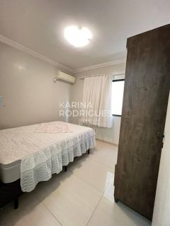 Excelente Apartamento Quadra Mar na Meia Praia 2 quartos sendo 1 suíte