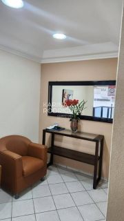 Excelente Apartamento Quadra Mar na Meia Praia 2 quartos sendo 1 suíte