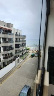 Excelente Apartamento Quadra Mar na Meia Praia 2 quartos sendo 1 suíte