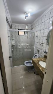Excelente Apartamento Quadra Mar na Meia Praia 2 quartos sendo 1 suíte