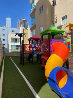 Excelente Apartamento 176 m² sendo 3 suítes e 3 vagas ampla área de lazer ( Avalia absorver permuta por terreno em Santa Catarina e Paraná, Curitiba e Cascavel)