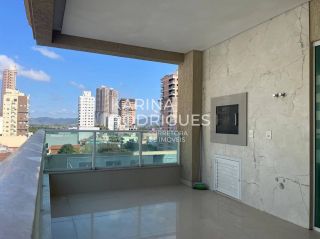 Excelente Apartamento 176 m² sendo 3 suítes e 3 vagas ampla área de lazer ( Avalia absorver permuta por terreno em Santa Catarina e Paraná, Curitiba e Cascavel)