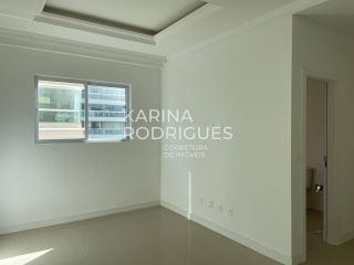 Excelente Apartamento 176 m² sendo 3 suítes e 3 vagas ampla área de lazer ( Avalia absorver permuta por terreno em Santa Catarina e Paraná, Curitiba e Cascavel)