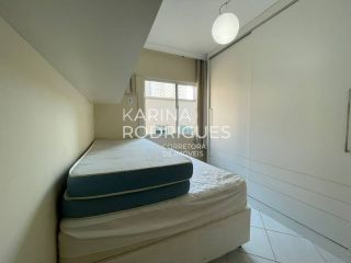 Cobertura na Rua do Russi Russi em Meia Praia 3 quartos sendo 1 suíte 4 vagas de garagem