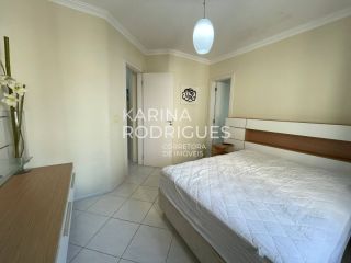 Cobertura na Rua do Russi Russi em Meia Praia 3 quartos sendo 1 suíte 4 vagas de garagem