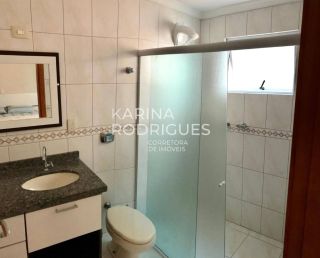 Excelente Apartamento de 3 suítes na Meia Praia para Temporada