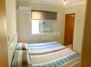 Excelente Apartamento de 3 suítes na Meia Praia para Temporada