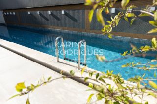 Apartamento 280 m² 3 suítes e 2 vagas finamente mobiliado na Meia Praia