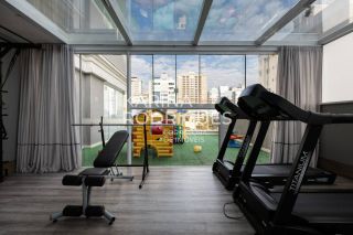 Apartamento 280 m² 3 suítes e 2 vagas finamente mobiliado na Meia Praia