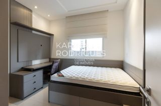 Apartamento 280 m² 3 suítes e 2 vagas finamente mobiliado na Meia Praia