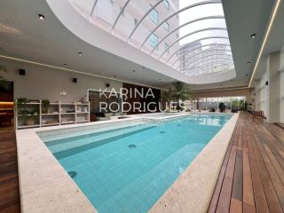 Excelente apartamento 4 suítes com 190 m² privativos ampla área de lazer de R$ 2.750.000,00 por R$ 2.000.000,00 na Meia Praia