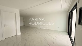 Excelente Apartamento 4 suítes e 3 vagas Vista Mar Padrão Dallo ampla área de Lazer no Rooftop