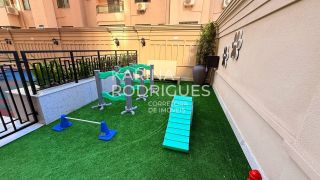 Excelente Apartamento 4 suítes e 3 vagas Vista Mar Padrão Dallo ampla área de Lazer no Rooftop