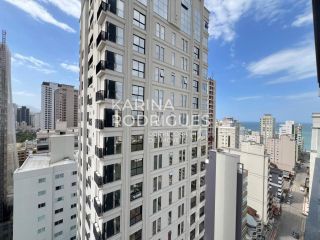 Excelente Apartamento Vista Mar na rua do Píer em Meia Praia 3 suítes com 3 vagas e 1 vaga de Jet sky ampla área de Lazer