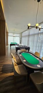 Lindo apartamento 3 suítes e 2 vagas mobiliado em Meia Praia