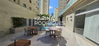 Lindo apartamento 3 suítes e 2 vagas mobiliado em Meia Praia