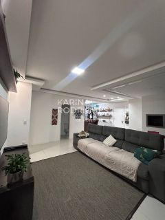 Lindo apartamento 3 suítes e 2 vagas mobiliado em Meia Praia