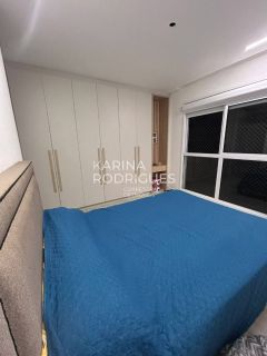 Lindo apartamento 3 suítes e 2 vagas mobiliado em Meia Praia
