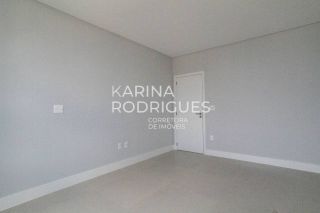 Excelente apartamento Vista Mar 3 suítes com 160 m²  ampla área de lazer de R$ 3.100.000,00 por R$ 2.540.000,00 na Meia Praia