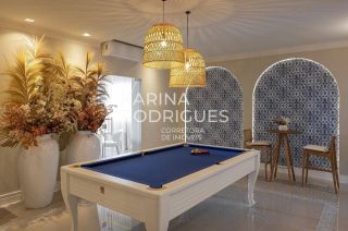 Oportunidade vista Mar 2 quartos sendo 1 suíte e 1 vaga de garagem