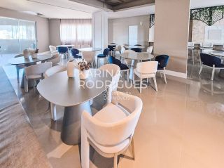 Oportunidade vista Mar 2 quartos sendo 1 suíte e 1 vaga de garagem