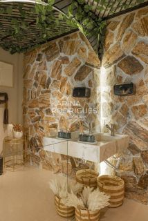 Oportunidade vista Mar 2 quartos sendo 1 suíte e 1 vaga de garagem