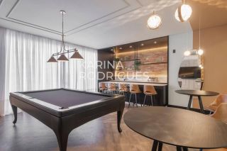 Apartamento Finamente Mobiliado 3 suítes e 2 vagas ampla área de Lazer na Meia Praia