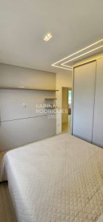 Lindo apartamento 3 suítes e 2 vagas mobiliado em Meia Praia