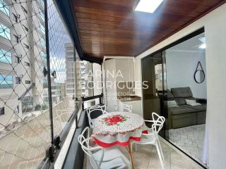 Excelente Apartamento 3 quartos sendo 1 suíte 100 m do mar