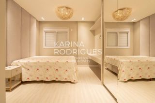 Apartamento 2 suítes + 2 dem-suítes finamente mobiliado com Vista Mar na Meia Praia