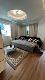 Excelente apartamento mobiliado 4 quartos sendo 1 suíte 80 m do Mar em Meia Praia