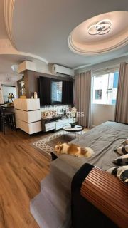 Excelente apartamento mobiliado 4 quartos sendo 1 suíte 80 m do Mar em Meia Praia