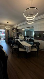Excelente apartamento mobiliado 4 quartos sendo 1 suíte 80 m do Mar em Meia Praia