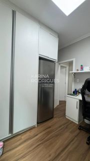 Excelente apartamento mobiliado 4 quartos sendo 1 suíte 80 m do Mar em Meia Praia