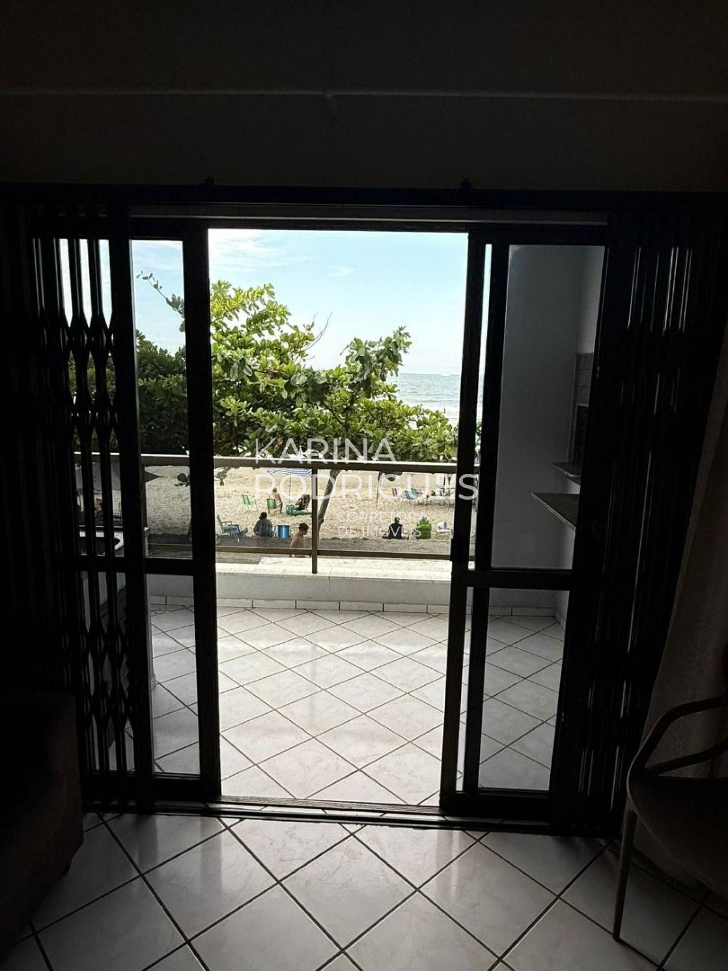 Apartamento Locação diária Frente Mar ao lado do Russi Russi