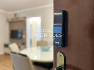 Apartamento Quadra Mar na Meia Praia 3 quartos sendo 1 suíte