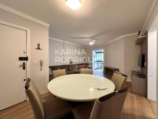 Apartamento Quadra Mar na Meia Praia 3 quartos sendo 1 suíte