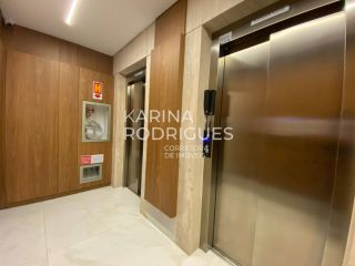 Excelente Apartamento 3 suítes e 3 vagas na Meia Praia ampla área de Lazer