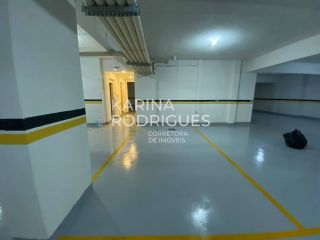 Excelente Apartamento 3 suítes e 3 vagas na Meia Praia ampla área de Lazer