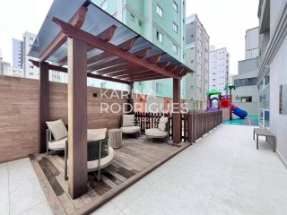 Excelente Apartamento 3 suítes e 3 vagas na Meia Praia ampla área de Lazer