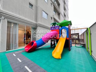 Excelente Apartamento 4 suítes e 4 vagas na Meia Praia ampla área de Lazer