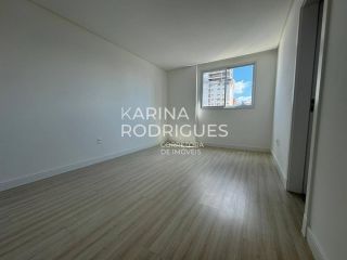 Apartamento Vista Mar  3 suítes e 2 vagas ampla área de lazer